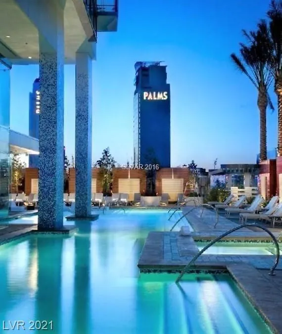 Luxury Studio Strip View No Resort Fee Palms Place 라스베이거스 0*,  미국
